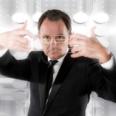 De Wonderlijke Goochelshow met Peter Vogel